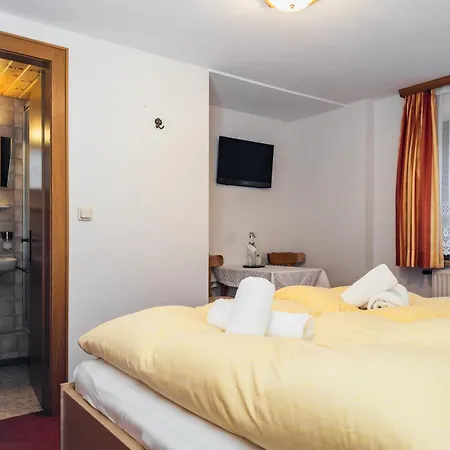 Fruehstueckspension Gweil Konukevi 3*